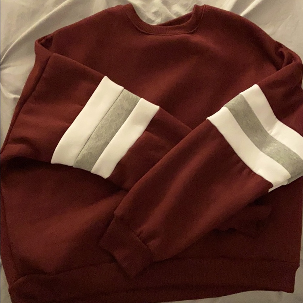 Pullover sweater